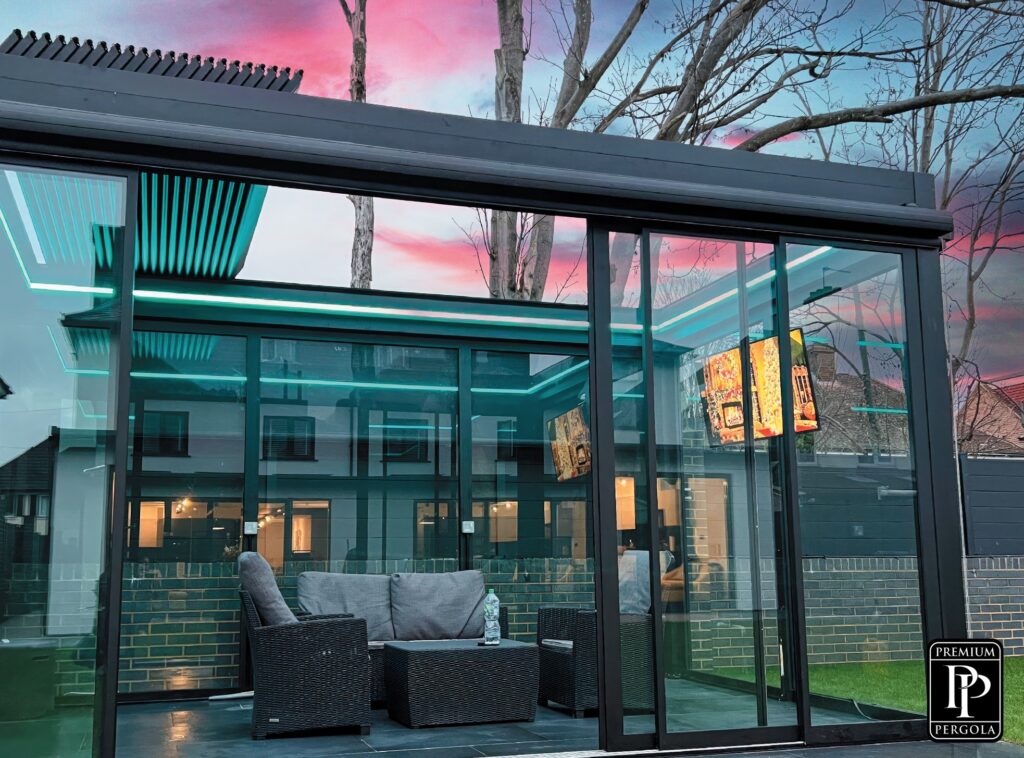 SkySlide Retractable Louvred Pergola 06